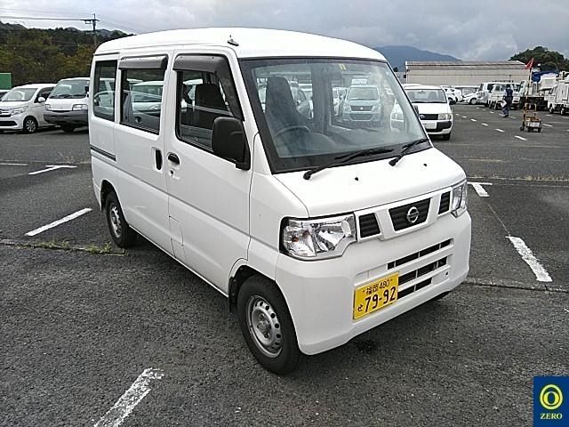 404 Nissan Clipper van U71V 2013 г. (ZERO Hakata)